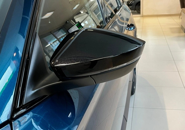 Skoda Superb cena 207000 przebieg: 8, rok produkcji 2024 z Hrubieszów małe 352